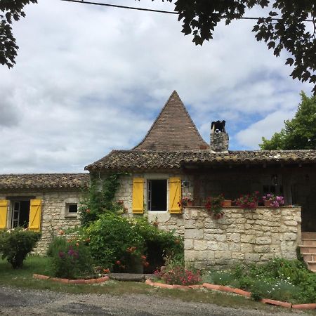 Chez Patricia Bed & Breakfast Castelnau-Montratier Екстериор снимка