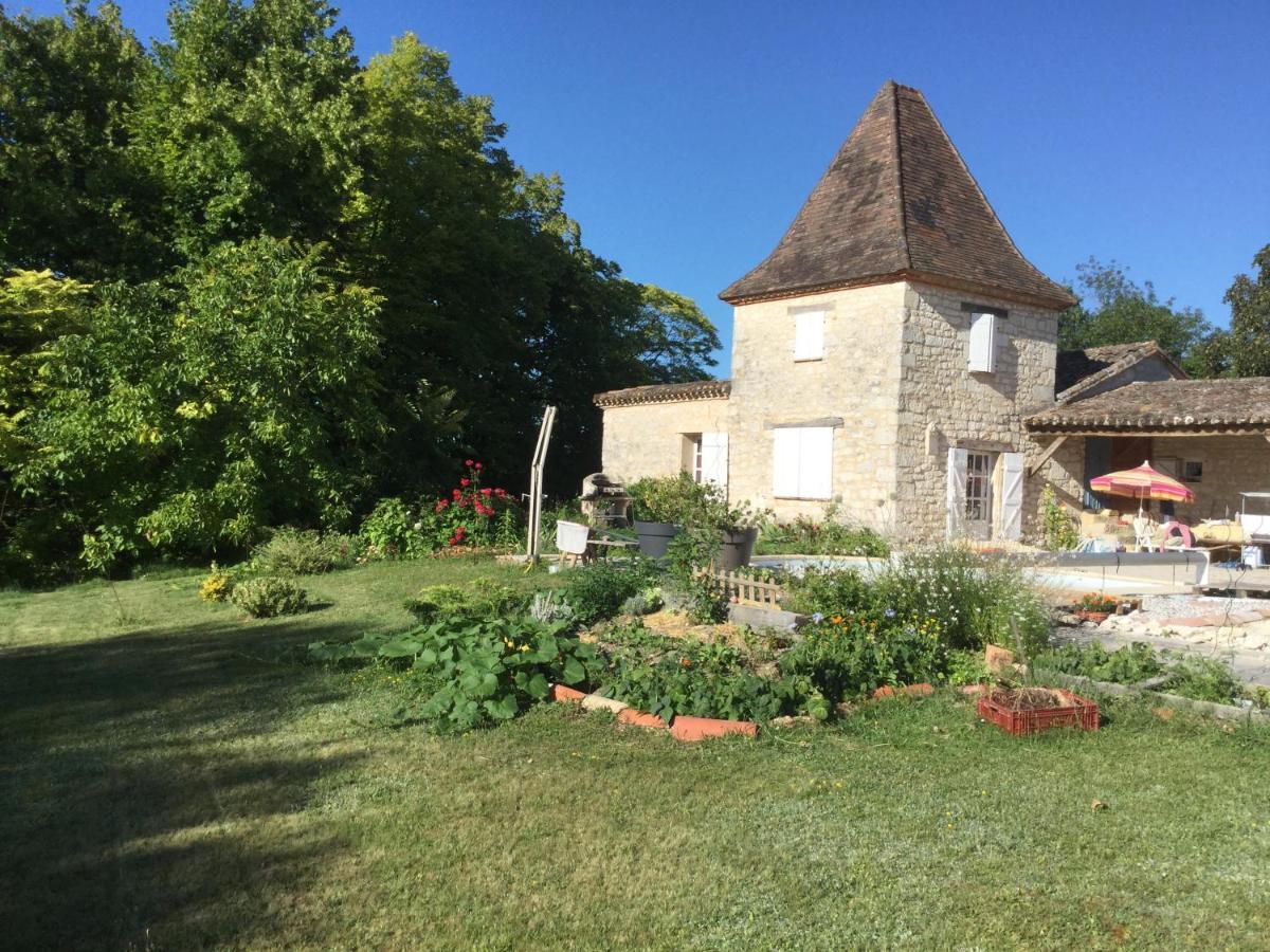Chez Patricia Bed & Breakfast Castelnau-Montratier Екстериор снимка