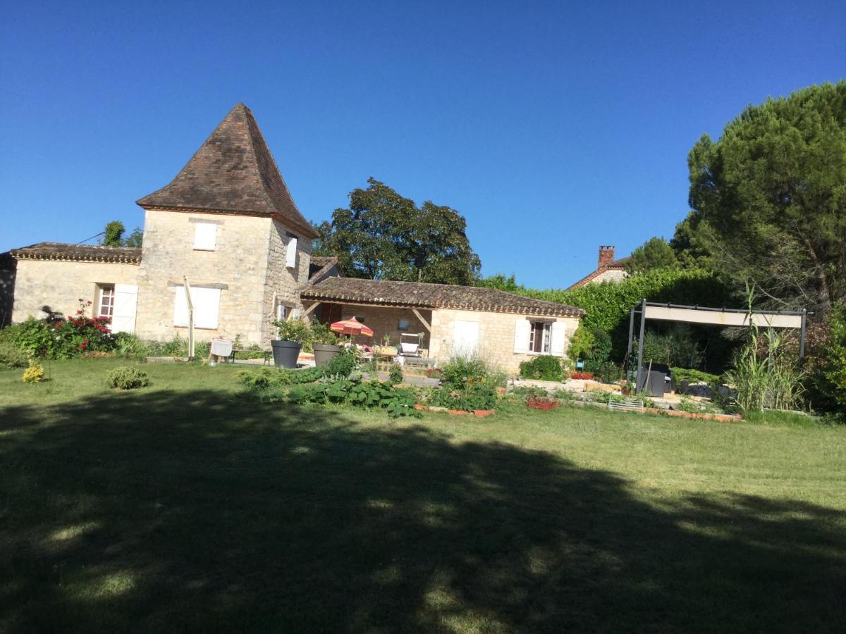 Chez Patricia Bed & Breakfast Castelnau-Montratier Екстериор снимка