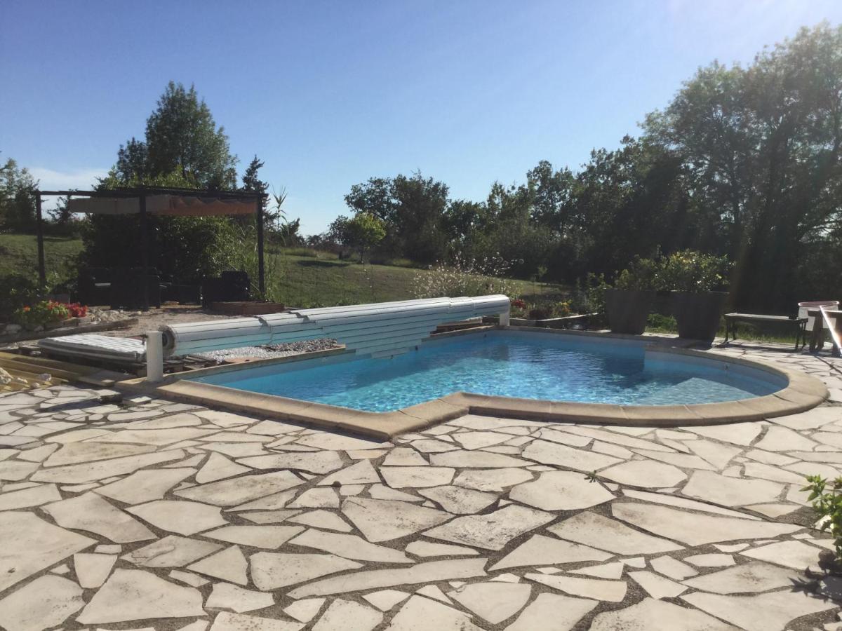 Chez Patricia Bed & Breakfast Castelnau-Montratier Екстериор снимка