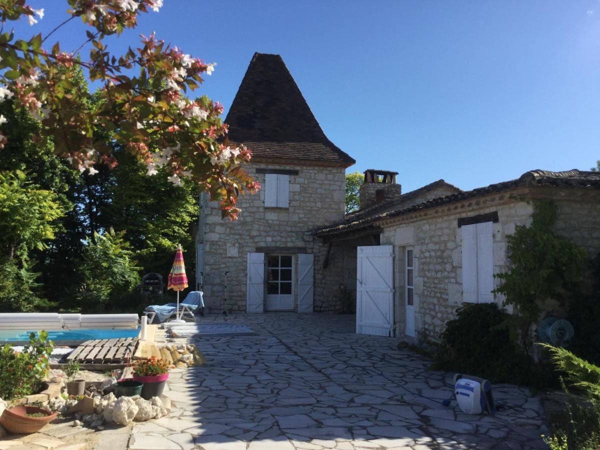Chez Patricia Bed & Breakfast Castelnau-Montratier Екстериор снимка
